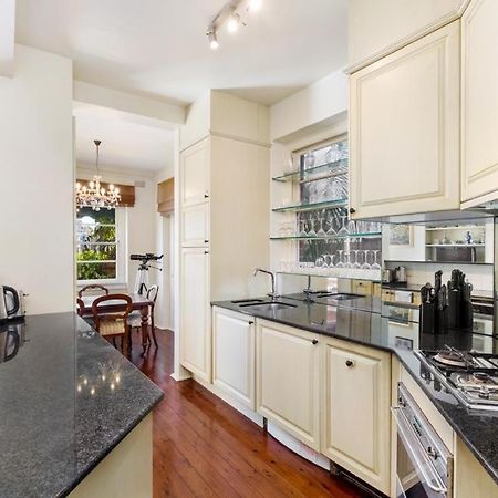 Double Bay Harbour-Front Apartment With Stunning Views Sydney Exteriör bild